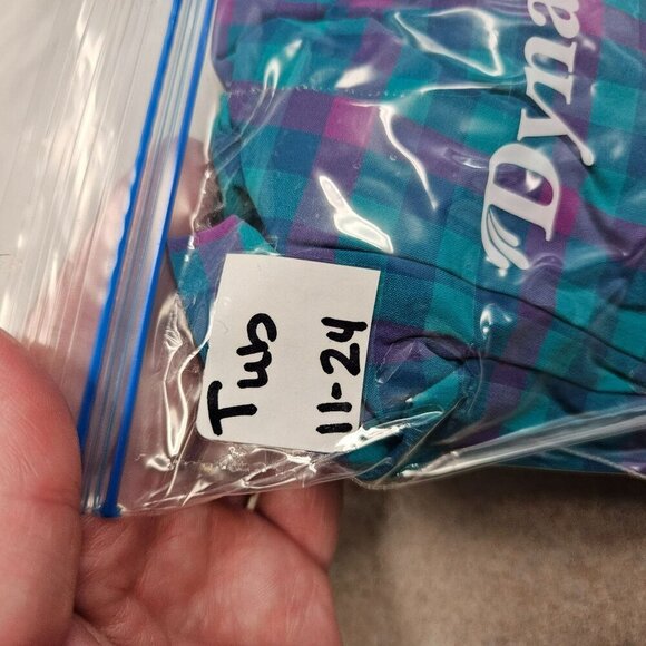 Duluth Trading Womens Large Blue Purple Plaid Button-Up Shirt Fishing Zip Pocket - Picture 13 of 13